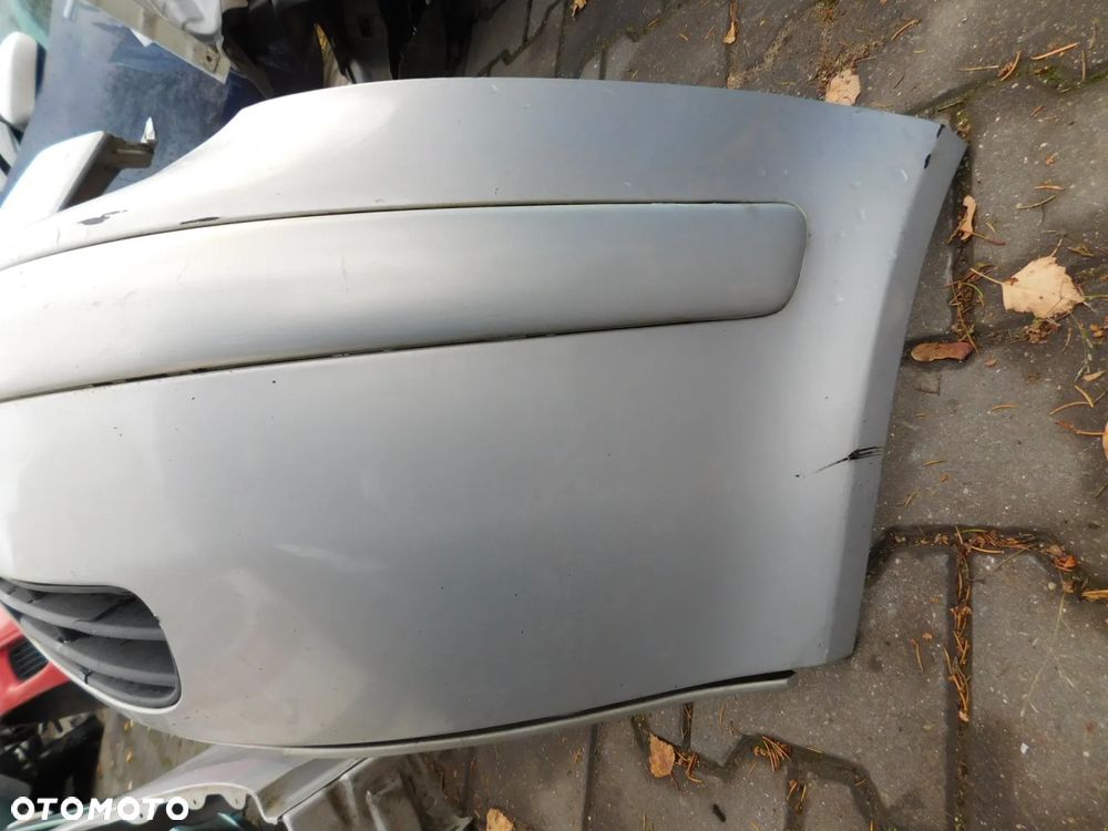 zderzak przód przedni  VW BORA JETTA III - 7