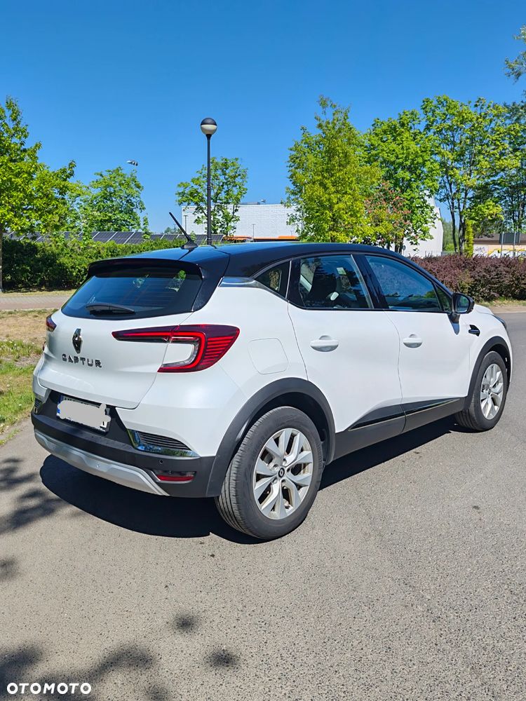 Renault Captur 1.3 TCe mHEV Techno - 3