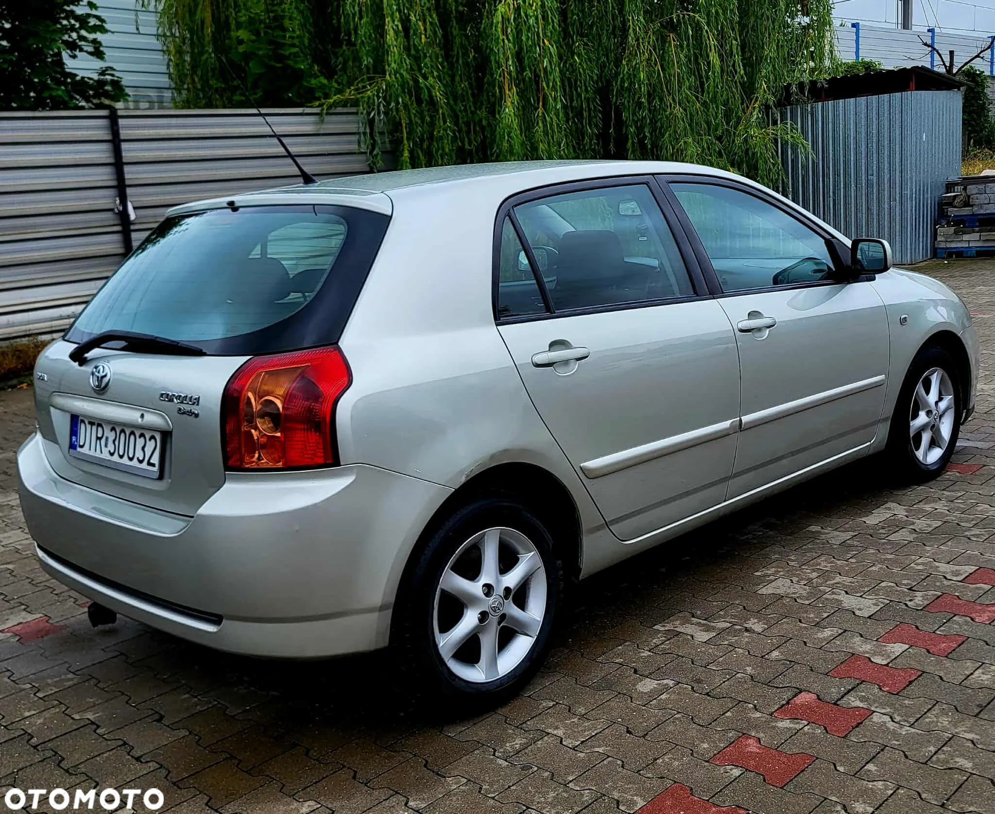Toyota Corolla 2.0 D-4D Luna - 3