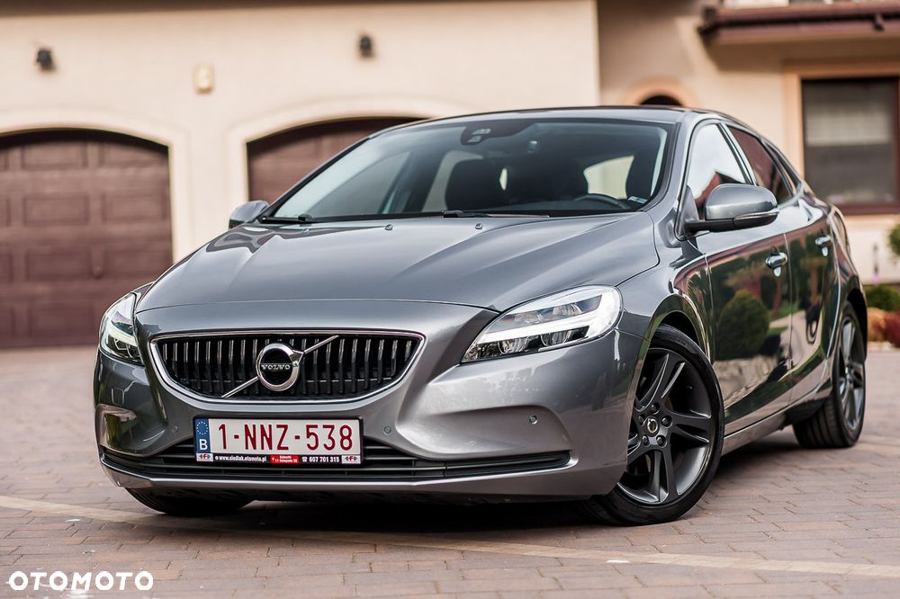 Volvo V40 - 2