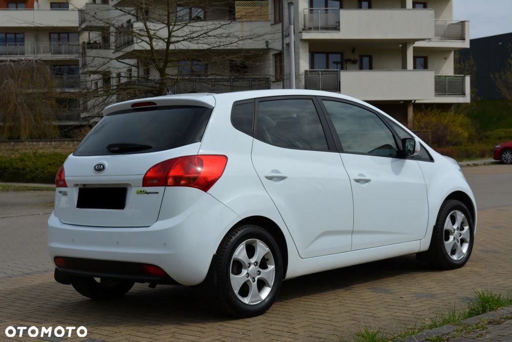 Kia Venga 1.4 CVVT Titanium Collection - 15