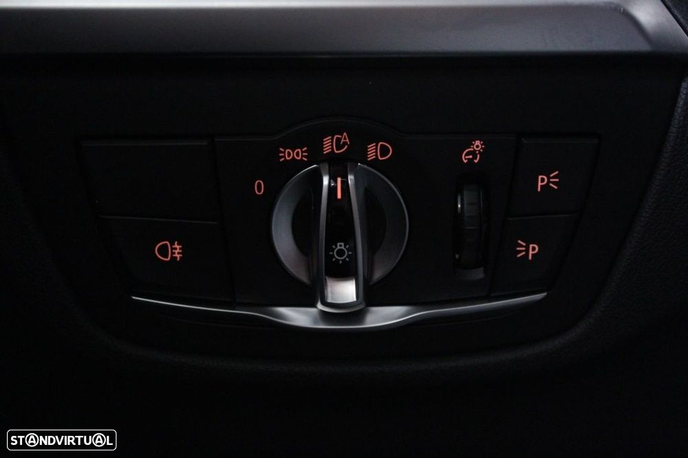 BMW X4 20 d xDrive Pack M Auto - 28