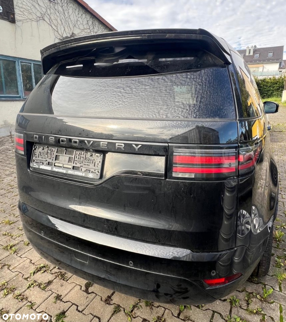 Land Rover Discovery D250 R-Dynamic SE - 6