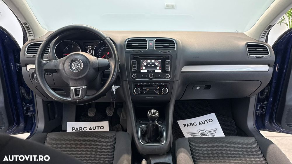 Volkswagen Golf 1.6 TDI DPF BlueMotion - 7