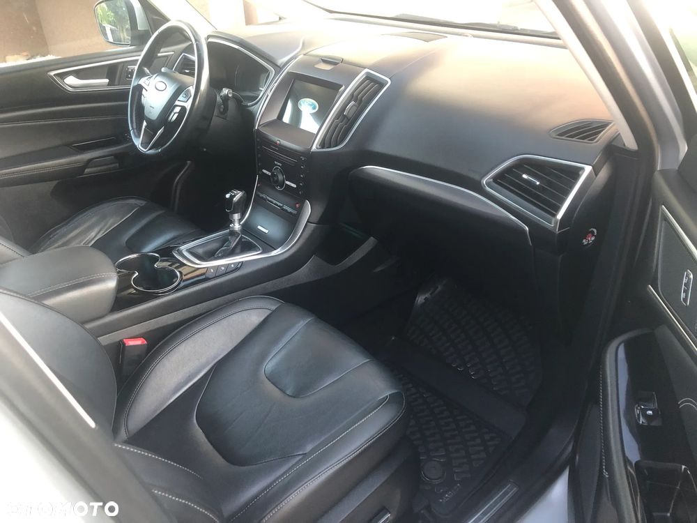 Ford S-Max 2.0 TDCi Titanium - 12