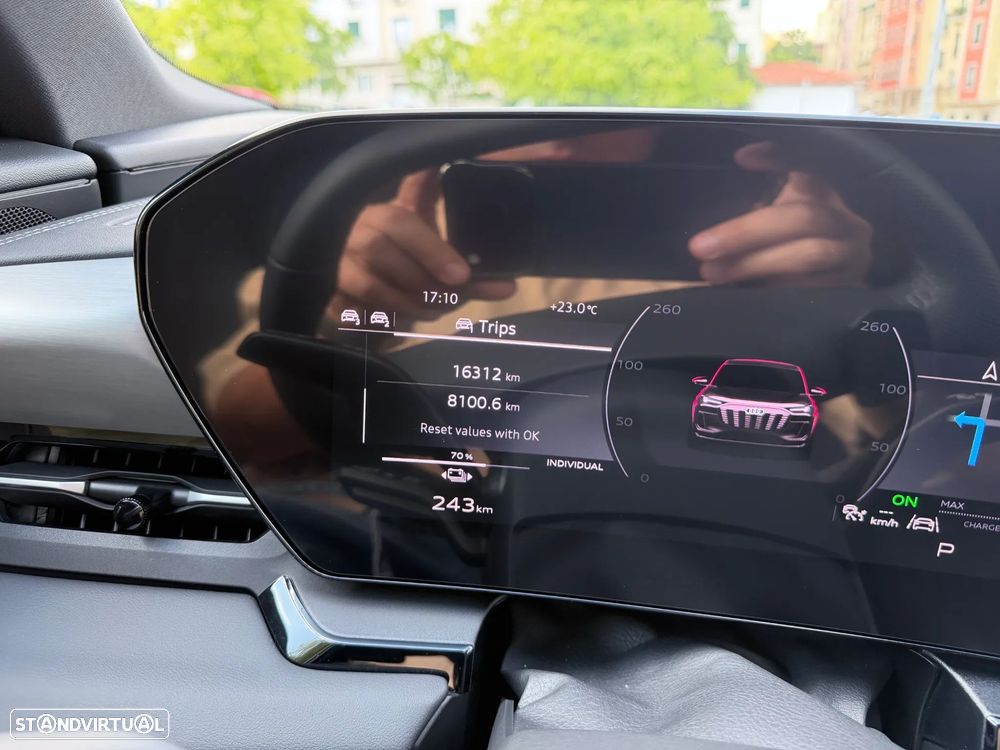 Audi Q6 e-tron 83 kWh - 10