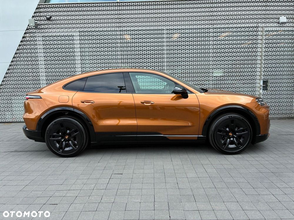 Porsche Cayenne - 2