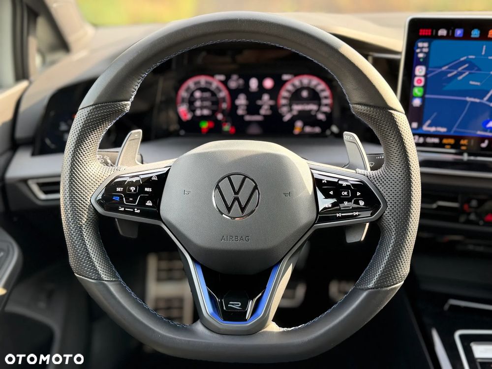 Volkswagen Golf 2025