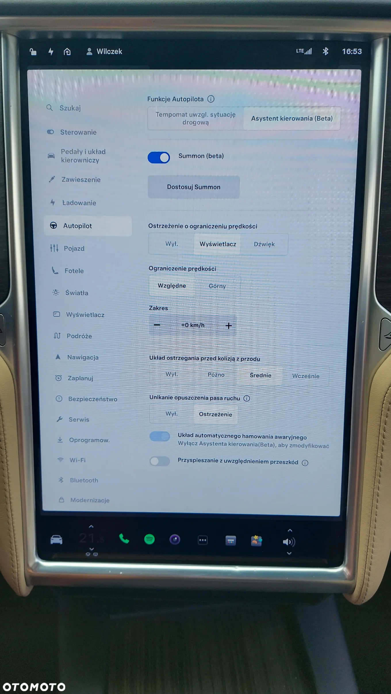 Tesla Model X Long Range Plus - 38