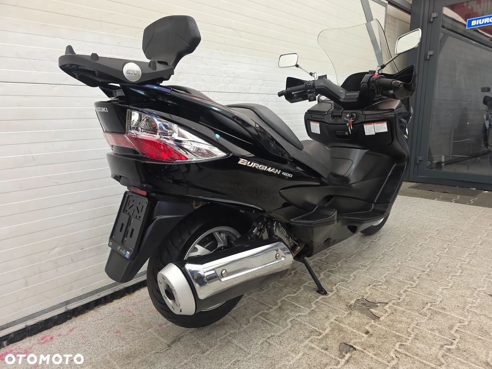 Suzuki Burgman - 16