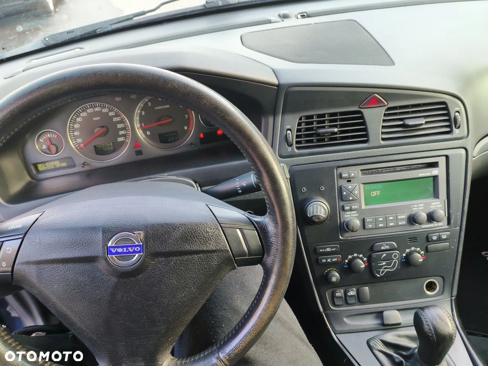 Volvo S60 2.4 Momentum - 14