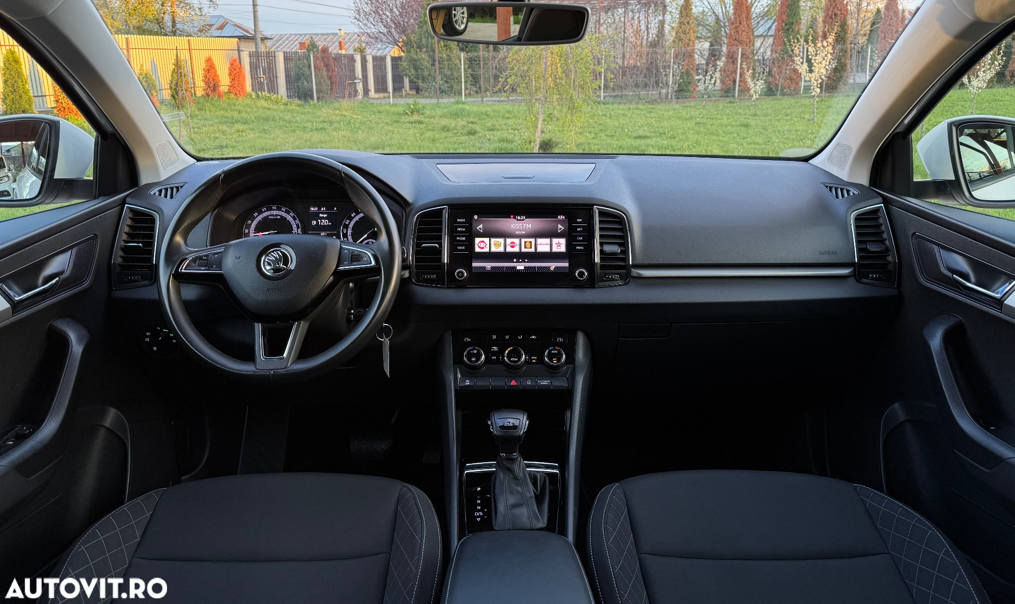 Skoda Karoq 1.6 TDI DSG Ambition - 14