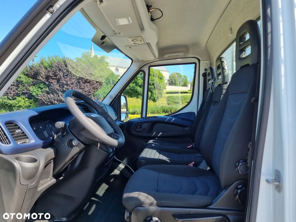 Iveco Daily 50-150 3.0 HPi 150KM 12-Palet Skrzynia dł 6.1 - 9