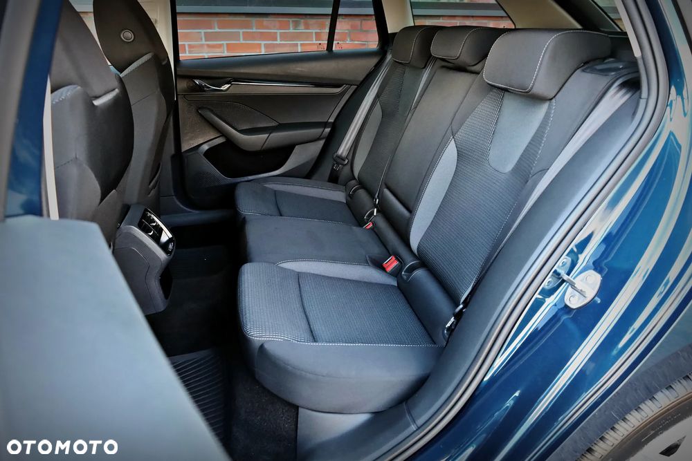 Skoda Octavia 1.5 TSI e-Tec Ambition DSG - 26