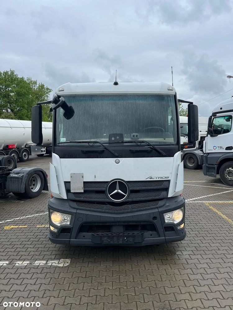 Mercedes-Benz Actros MP4