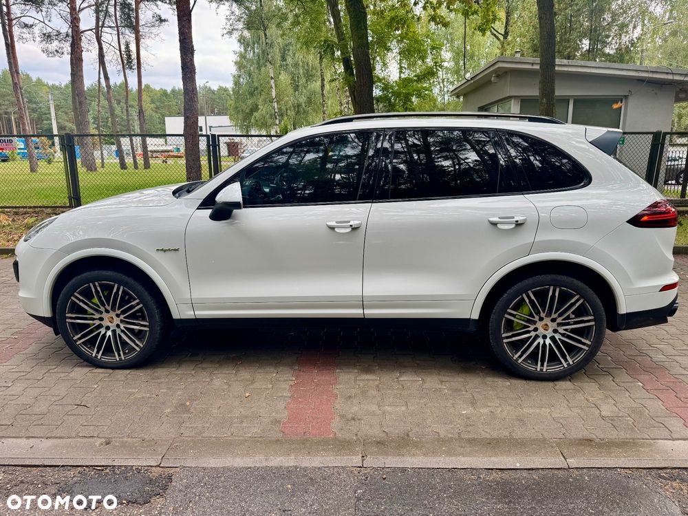 Porsche Cayenne - 7