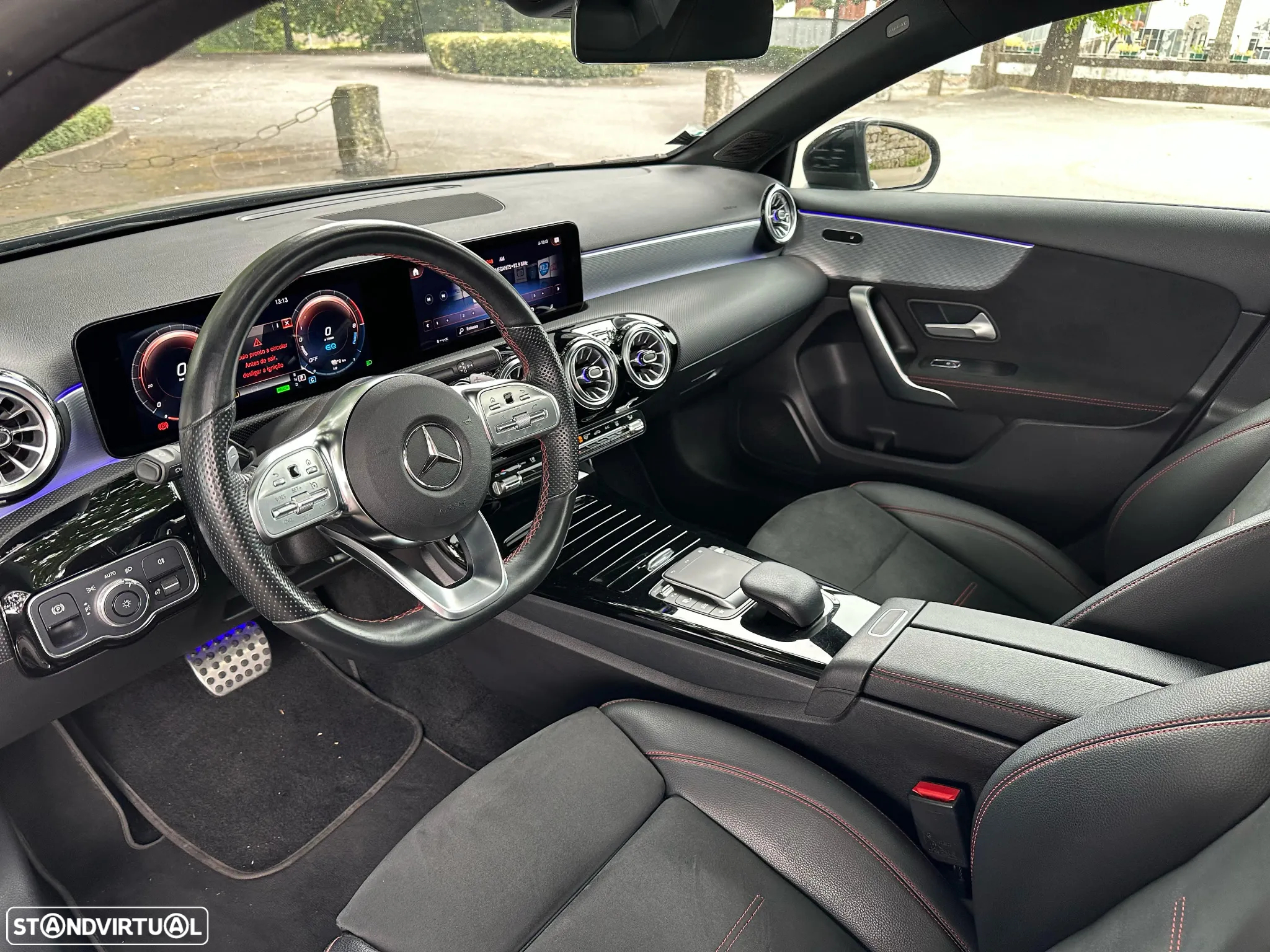 Mercedes-Benz A 250 e AMG Line - 8