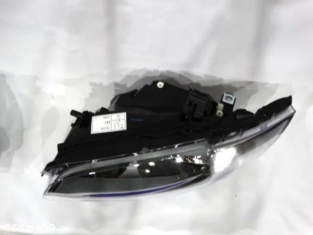 BMW E87 Lampa  Europa Prawa Lewa Reflektor Nowa H7+H7  04-07 6924485 6924486 - 7