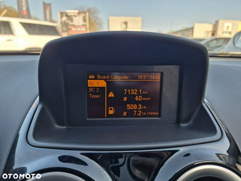 Opel Corsa 1.4 16V Edition - 17