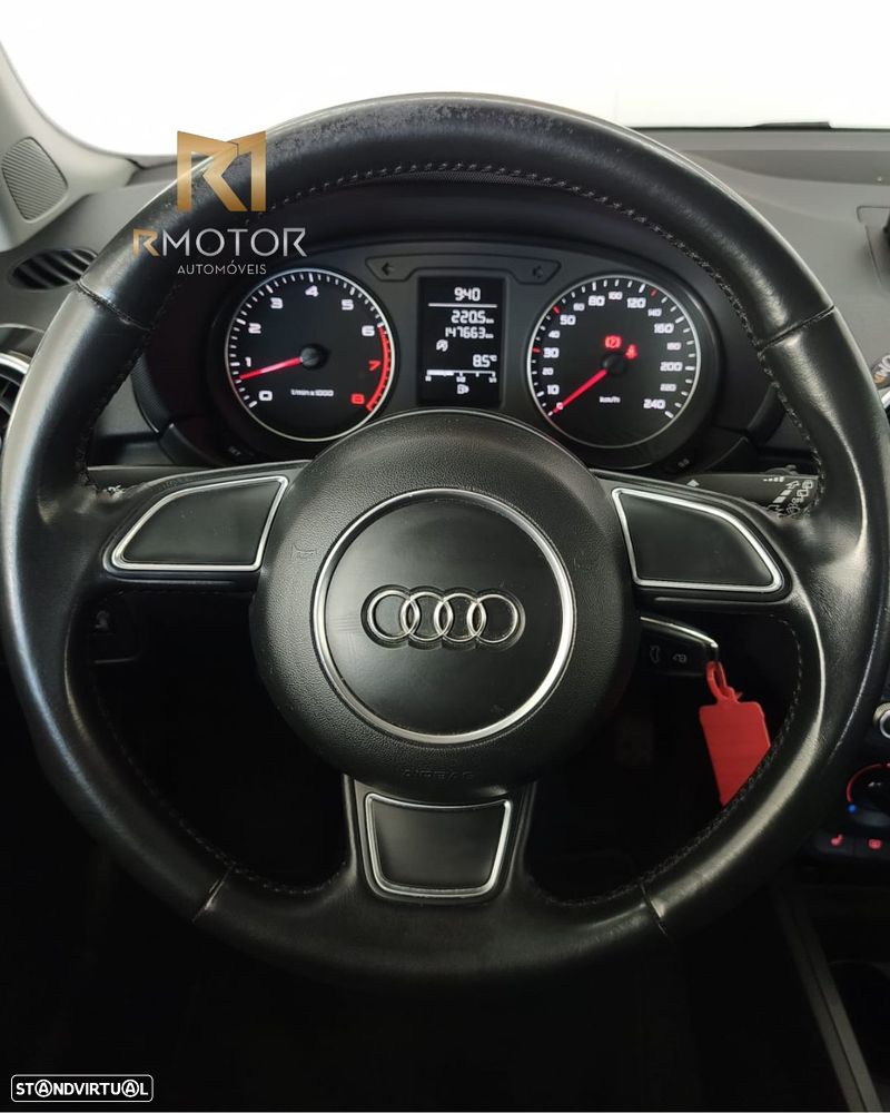 Audi A1 1.2 TFSI S line Sport Pack - 9