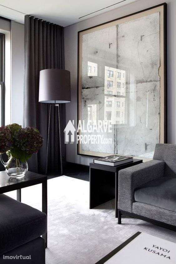 Moradia Geminada V4 com Piscina e Garagem Fechada nas Gambelas, Faro - Grande imagem: 4/44