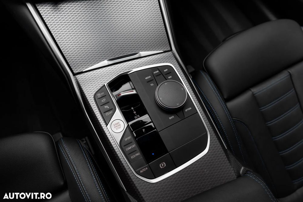 BMW Seria 3 330i xDrive Aut. M Sport - 27