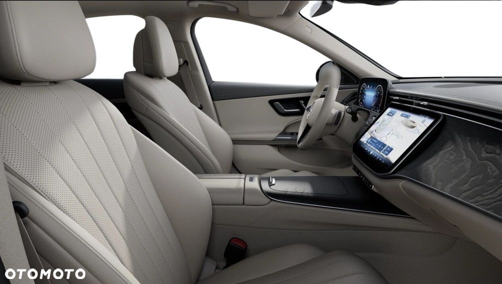 Mercedes-Benz Klasa E 200 mHEV 4-Matic Exclusive 9G-Tronic - 8