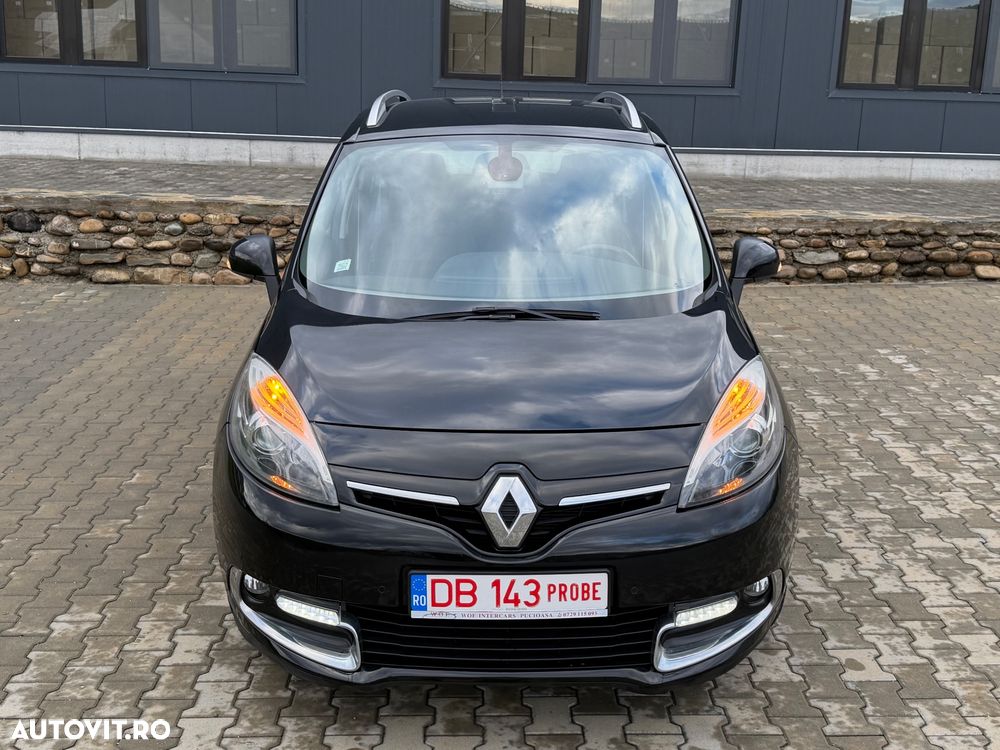 Renault Grand Scenic Energy dCi 130 Euro 6 S&S Bose Edition - 11