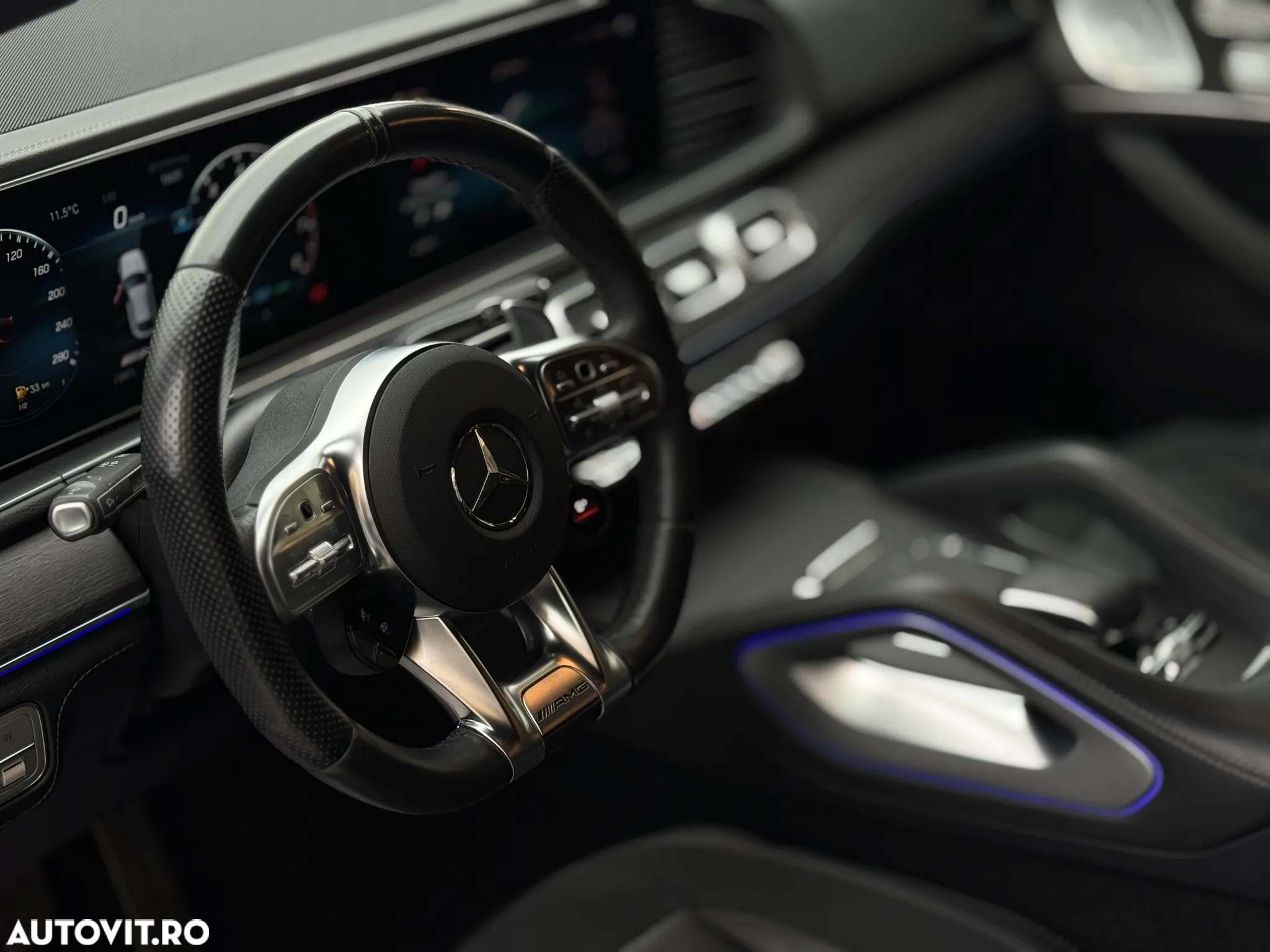Mercedes-Benz GLE Coupe AMG 53 4Matic AMG Speedshift TCT 9G - 17