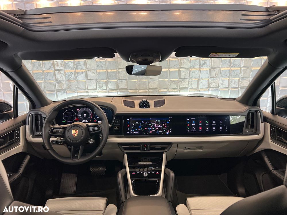 Porsche Cayenne Standard - 12
