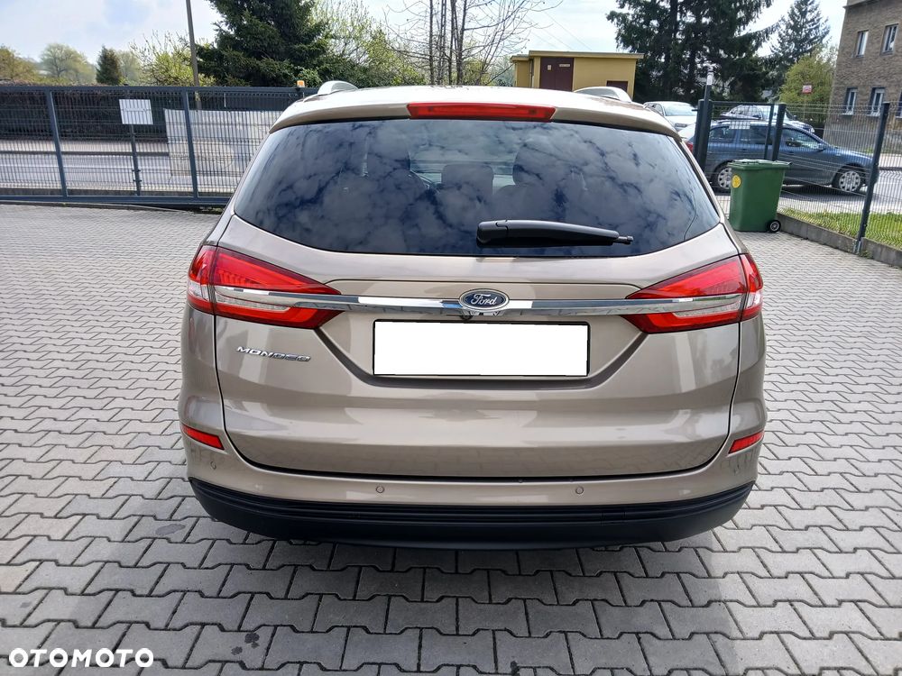 Ford Mondeo 2.0 EcoBlue Titanium - 31