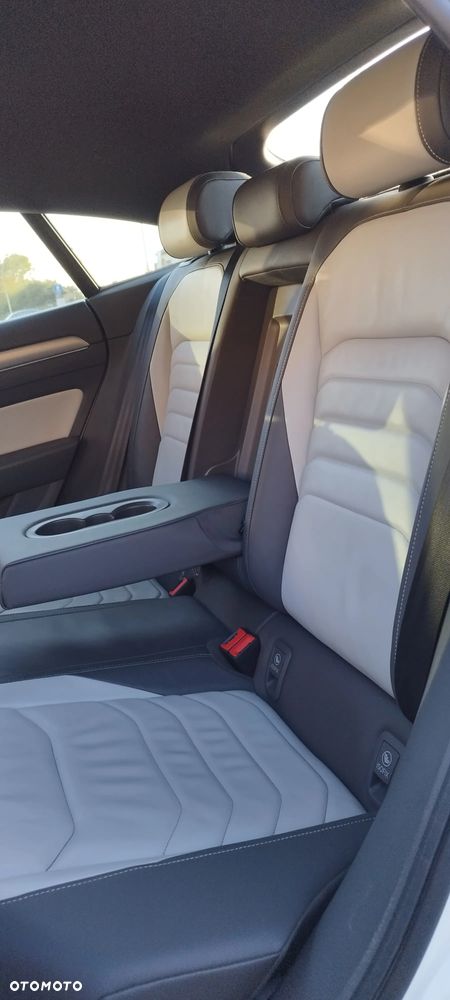 Volkswagen Arteon 2.0 TSI 4Motion R-Line DSG - 22
