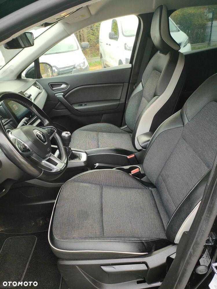 Renault Captur - 21