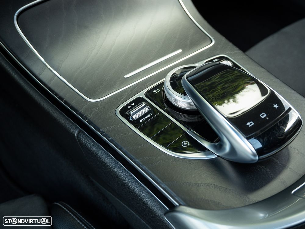 Mercedes-Benz C 220 d 9G-TRONIC AMG Line - 36