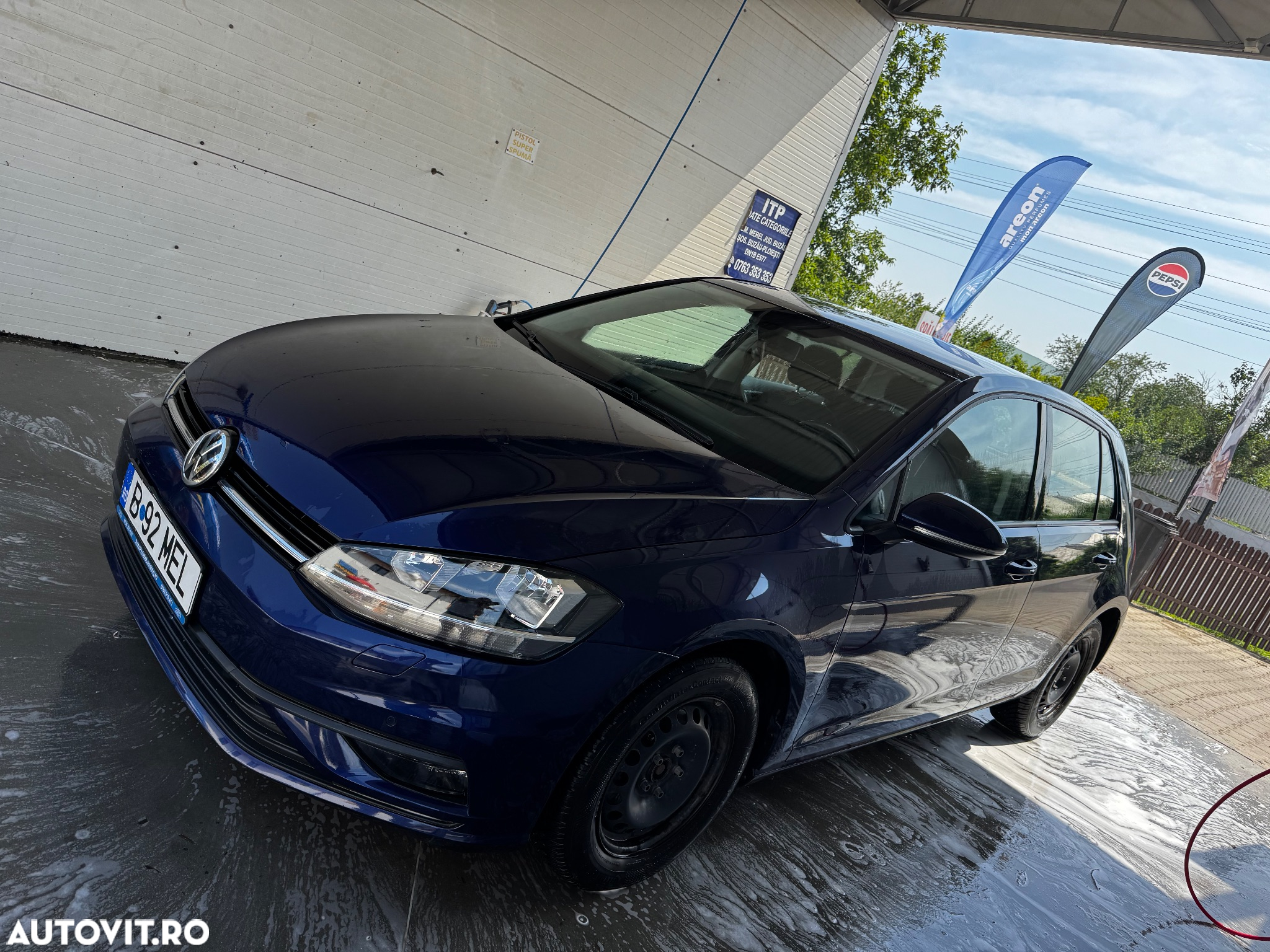Volkswagen Golf 1.0 TSI Trendline - 10