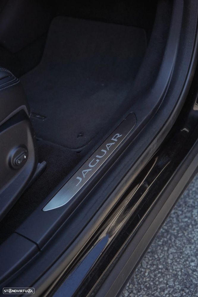 Jaguar I-Pace Black AWD Aut. - 19