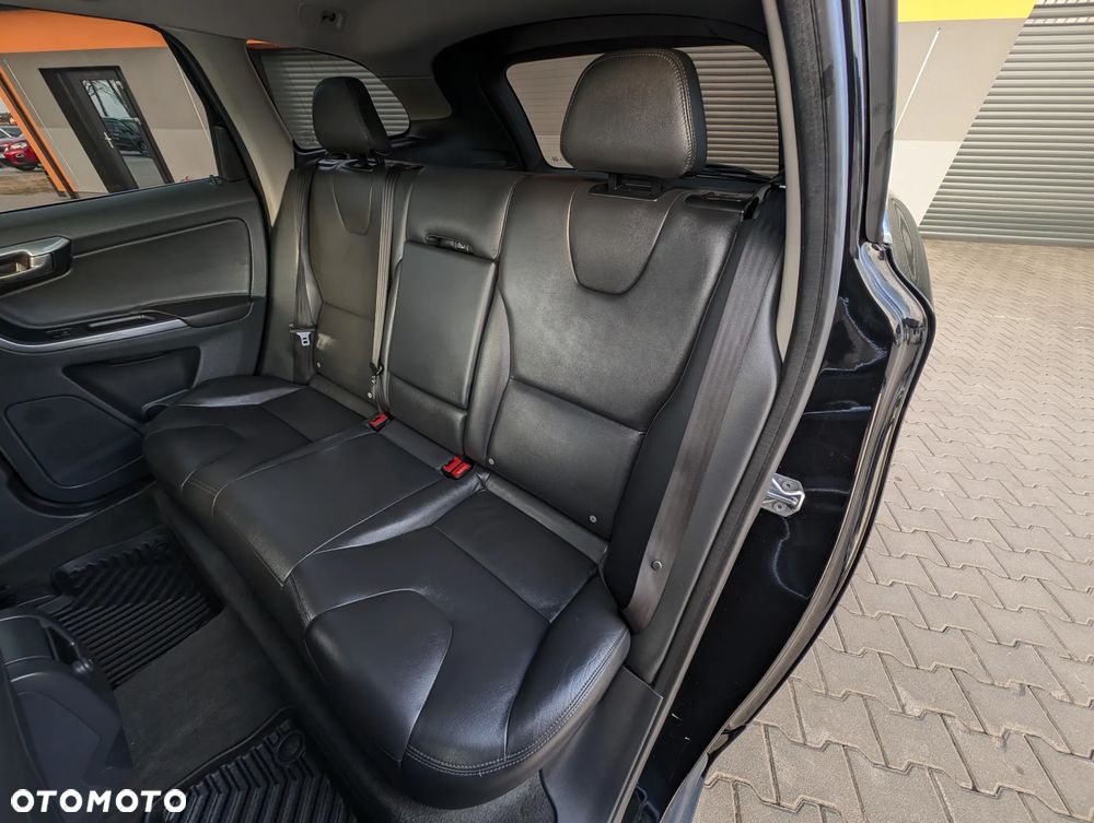 Volvo XC 60 D4 Drive-E Summum - 36