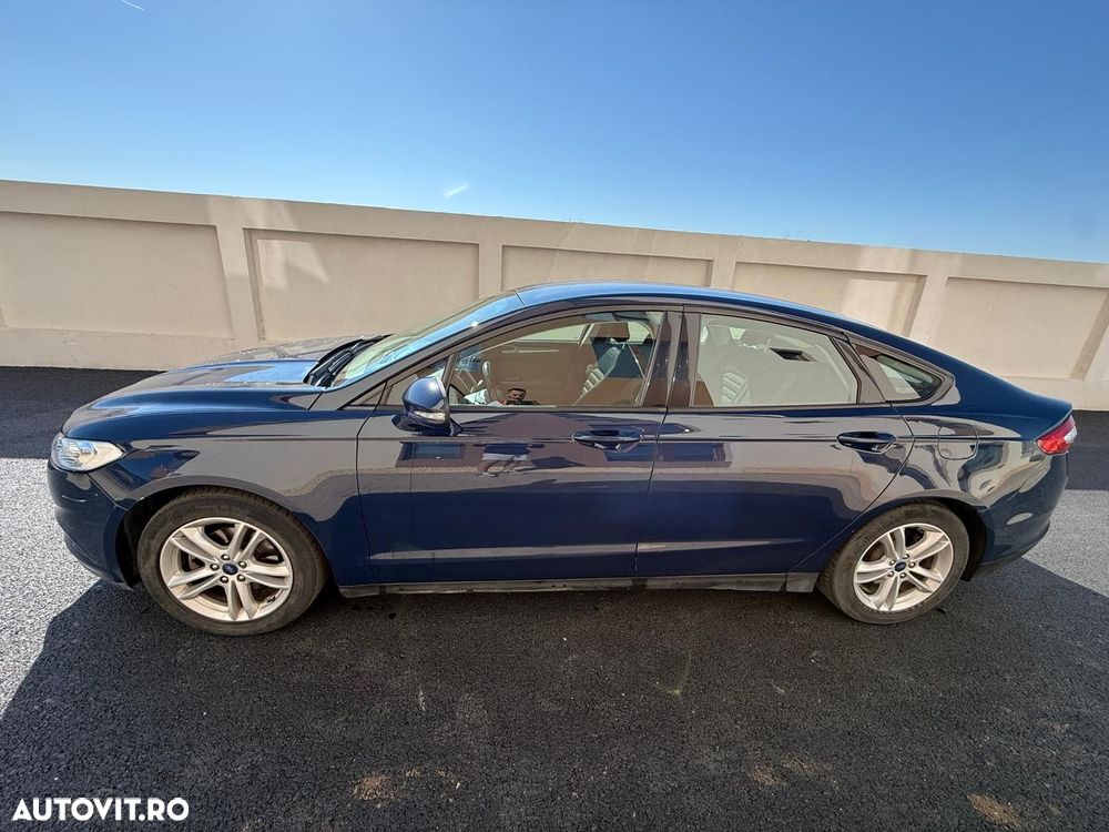 Ford Mondeo 2.0 TDCi Powershift ST Line High - 4