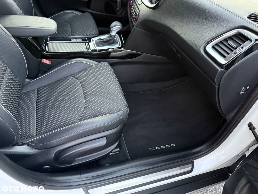 Kia XCeed 1.4 T-GDI OPF DCT7 JBL SOUND EDITION - 24
