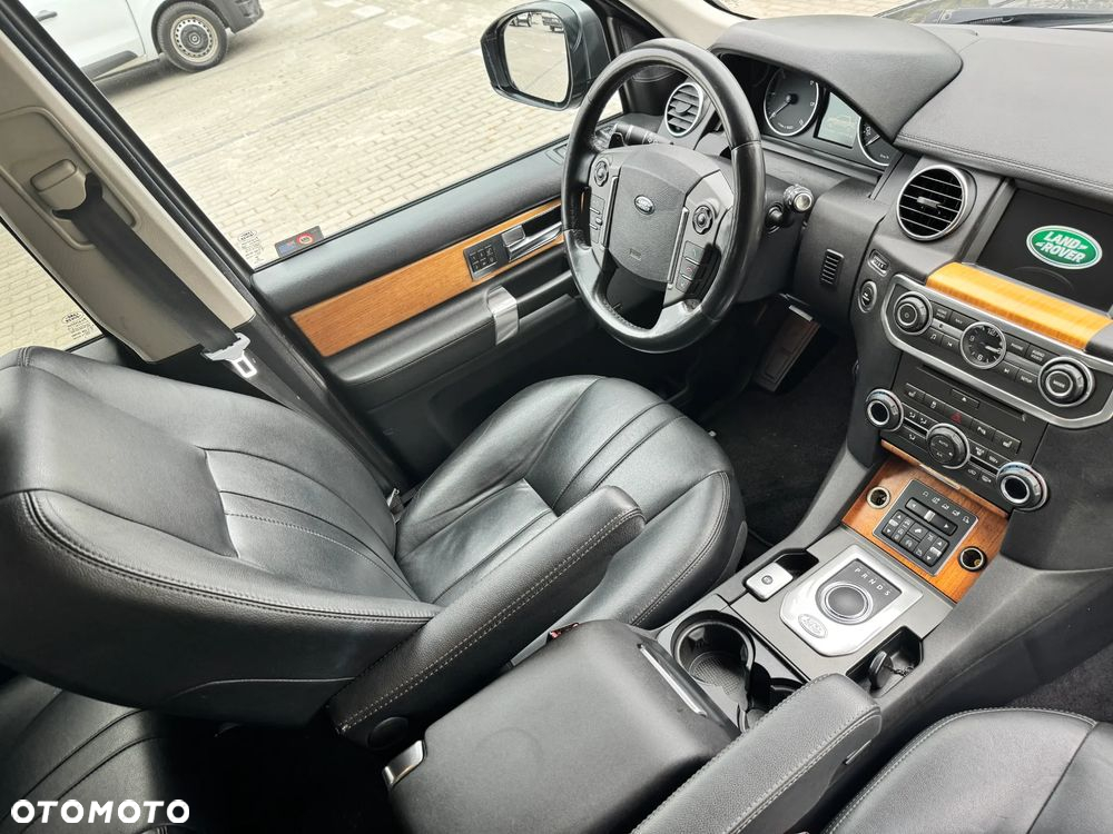 Land Rover Discovery IV 3.0SD V6 HSE - 13