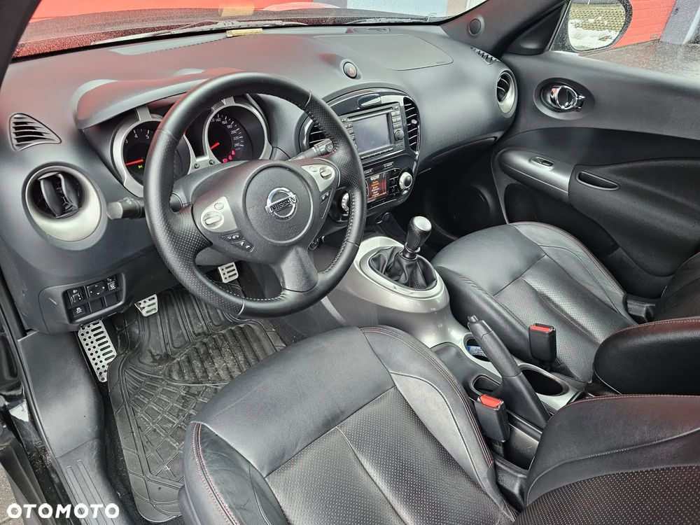 Nissan Juke 1.6 T Tekna - 17
