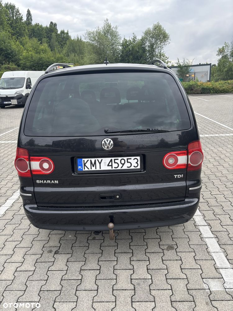 Volkswagen Sharan - 3