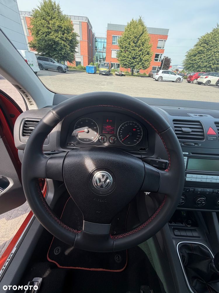 Volkswagen Golf 1.6 Goal - 13