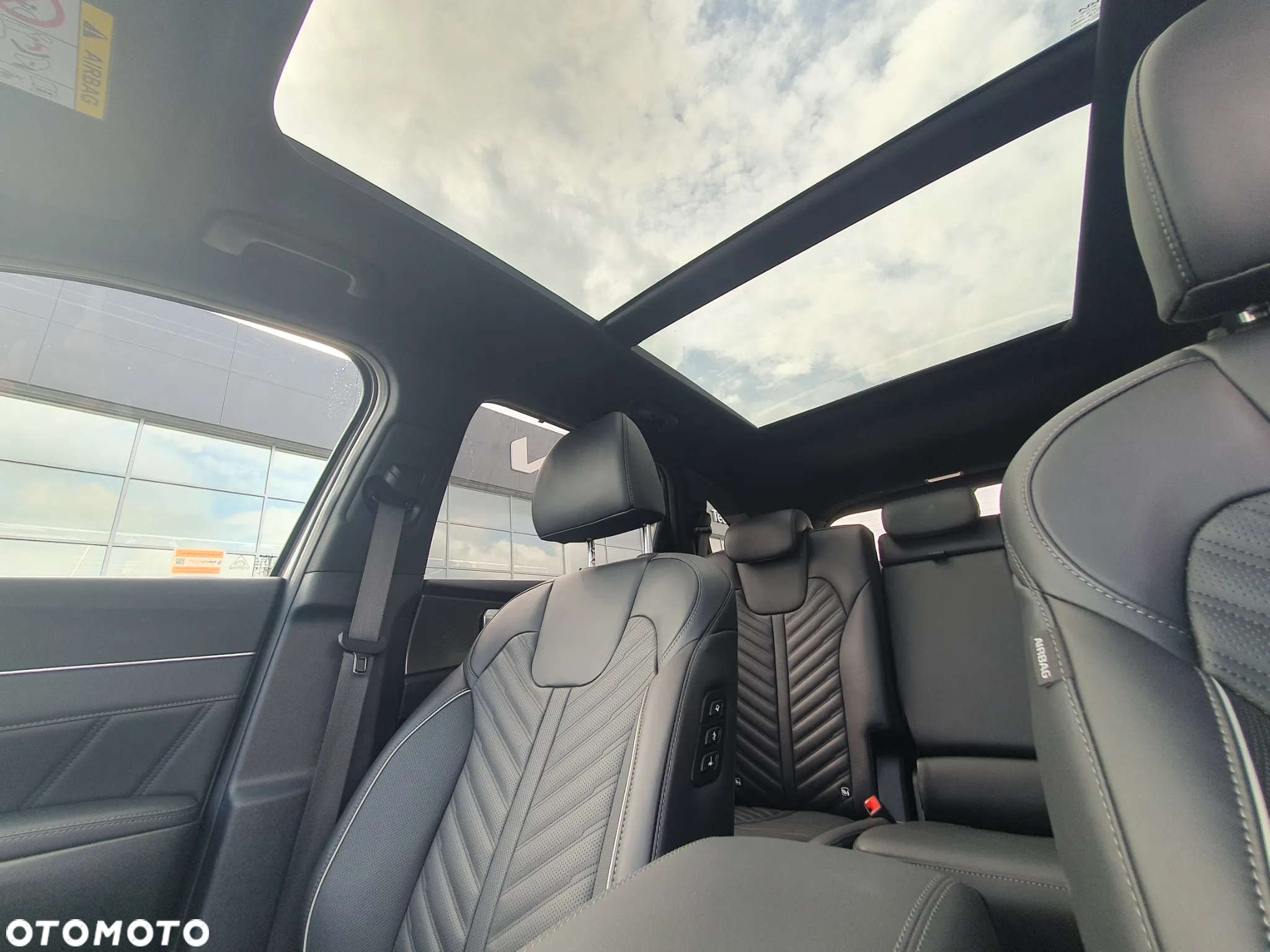 Kia Sorento - 11