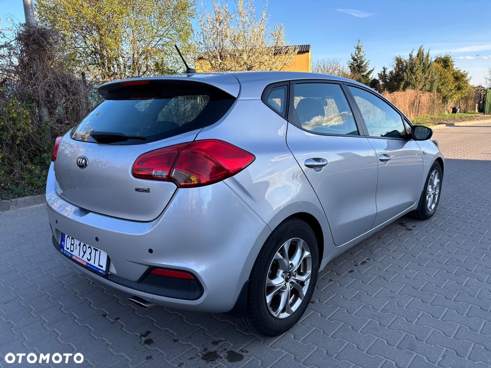 Kia Ceed 1.6 CRDi M - 3