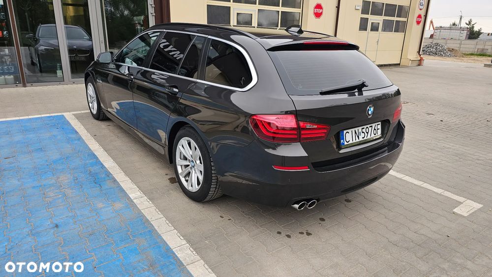 BMW Seria 5 520d - 2