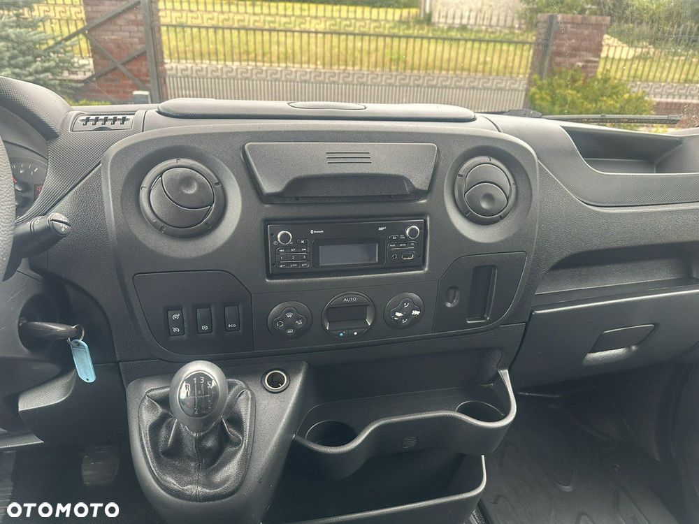 Renault Master - 22