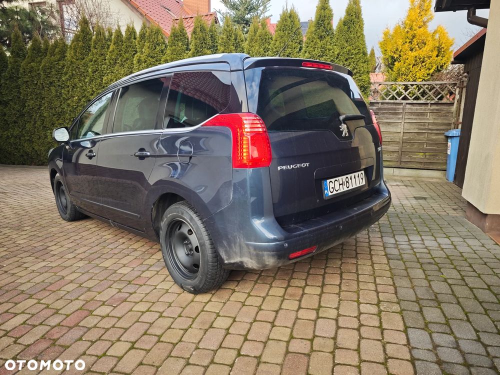 Peugeot 5008 HDI FAP 160 Automatik Business-Line - 4