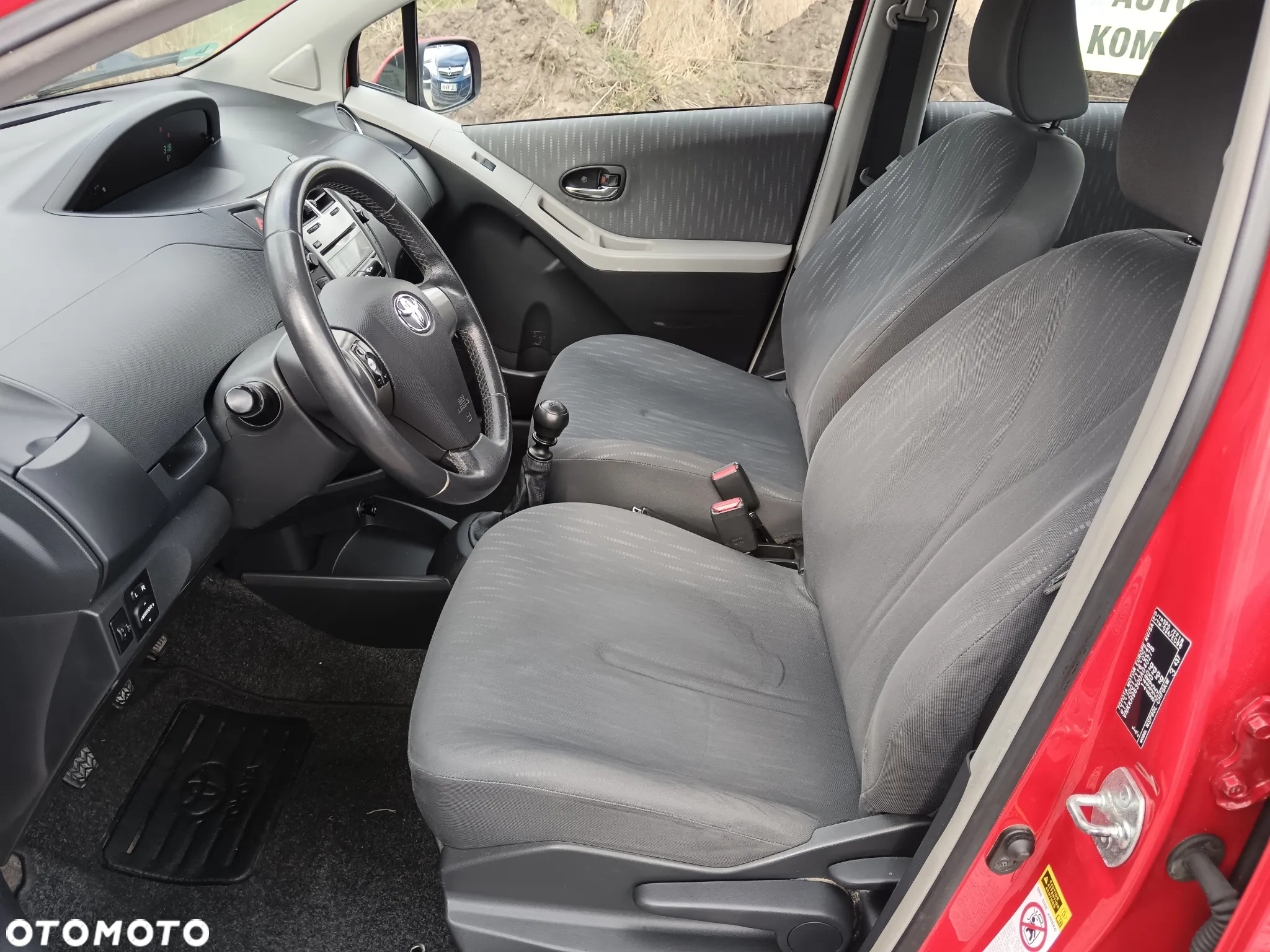 Toyota Yaris 1.33 VVT-i Life - 7