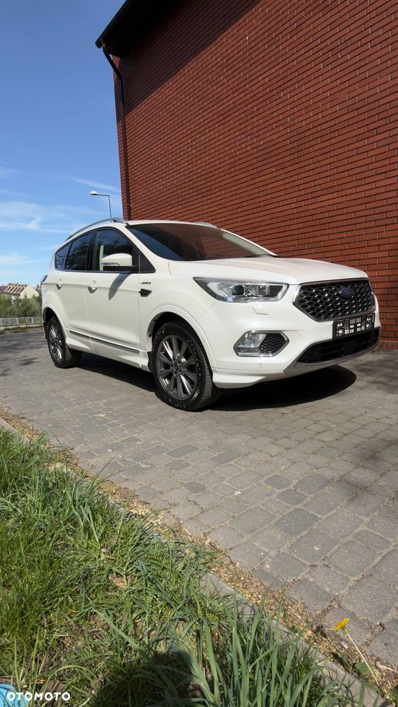 Ford Kuga - 38